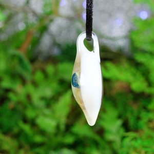 Mushroom Lampwork Pendant // Handmade Glass // Boro/Borosilicate Glass // 4 Blue Mushrooms Growing From the Earth, White // Z1120